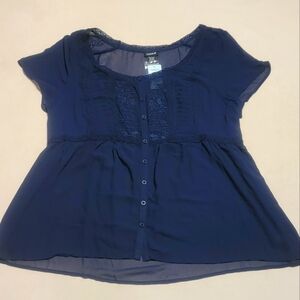 NWT Torrid navy blue sheer embroidered flowers blouse shirt